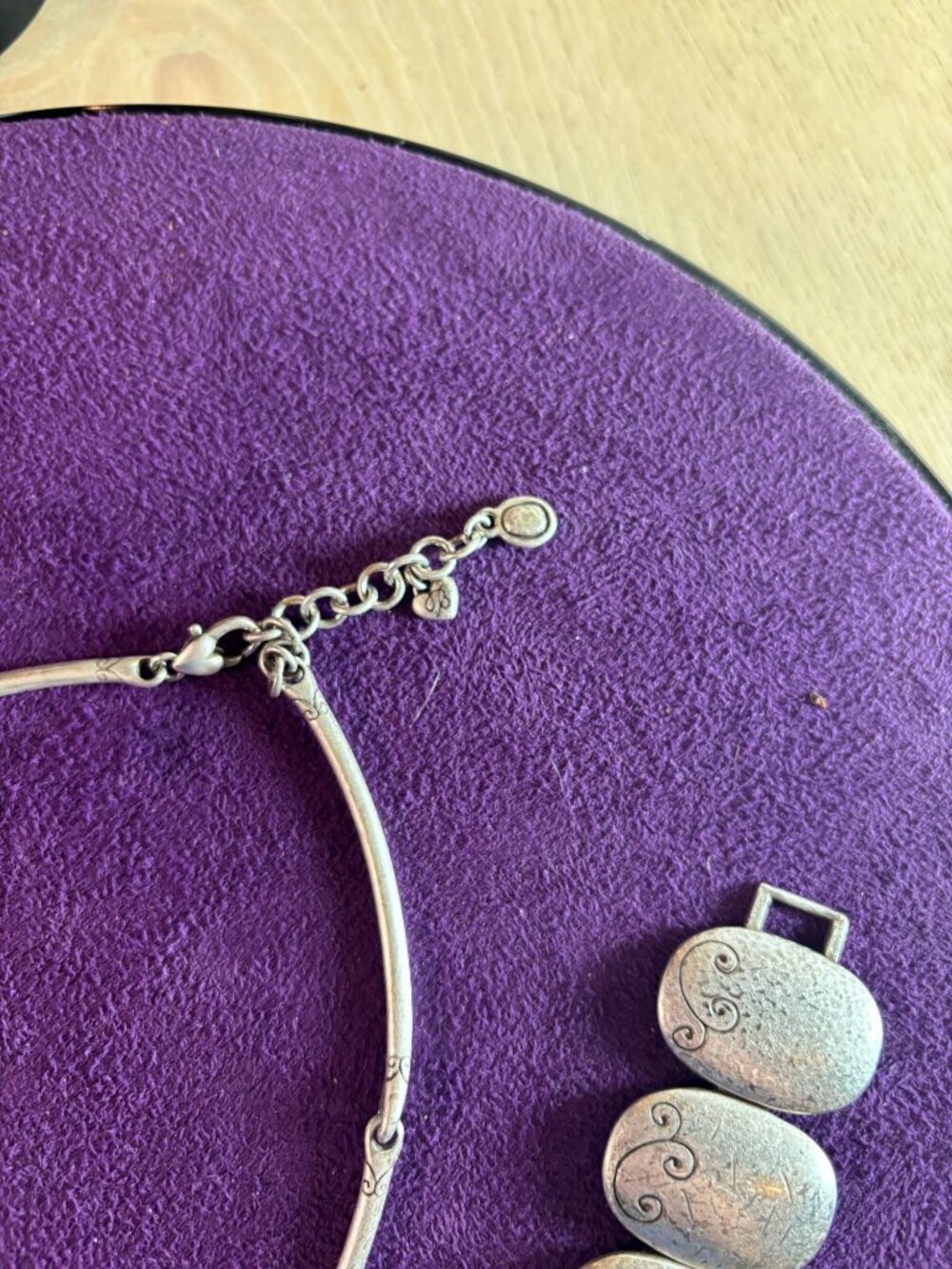 Brighton Silver-Toned Hammered Metal Necklace & Bracelet Jewelry Set With Swirl - Picture 4 of 15